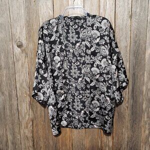 Papaya M Kimono Top Blouse Black White Floral Open Front Flowy Short Sleeve